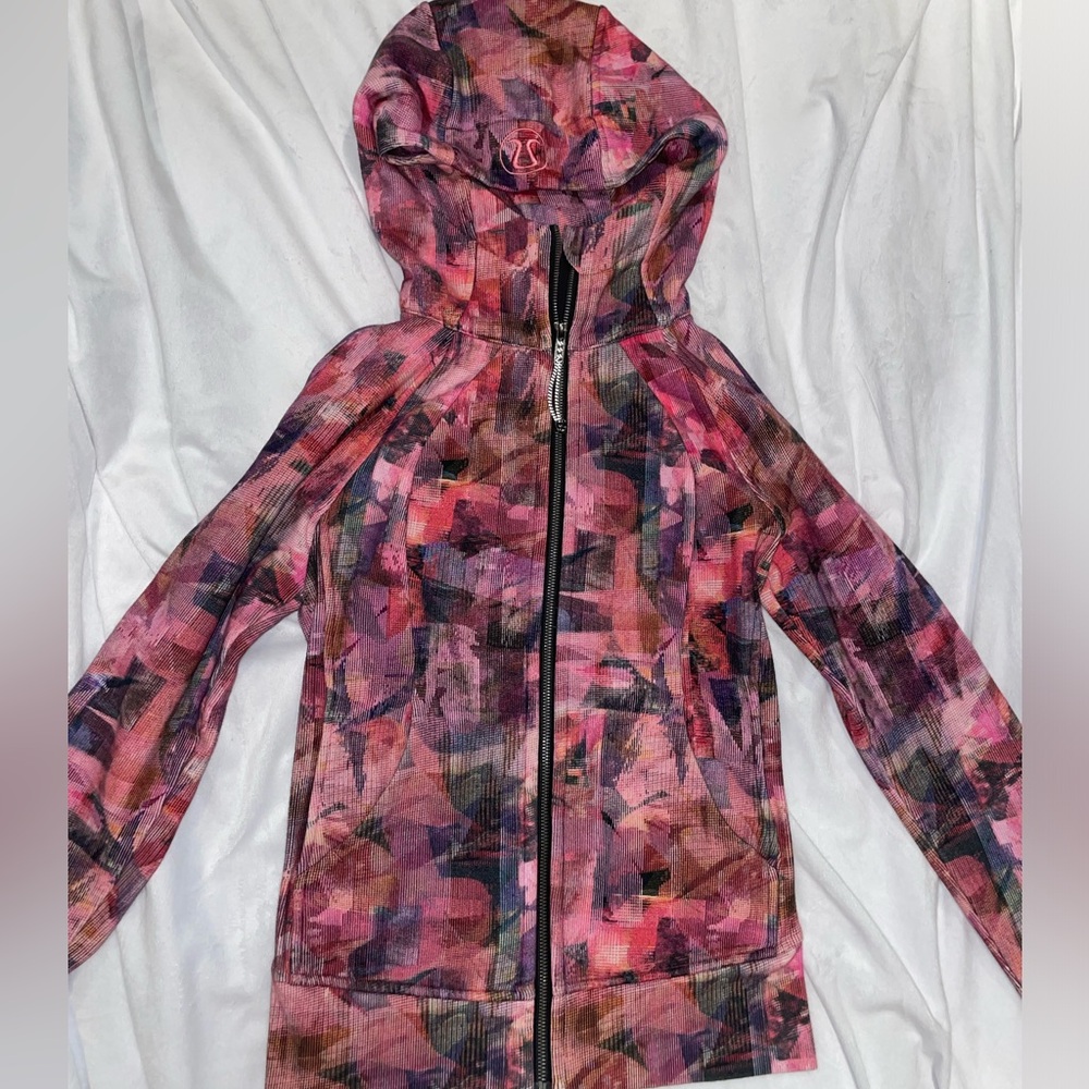 Rare Scuba zip up sweater lululemon